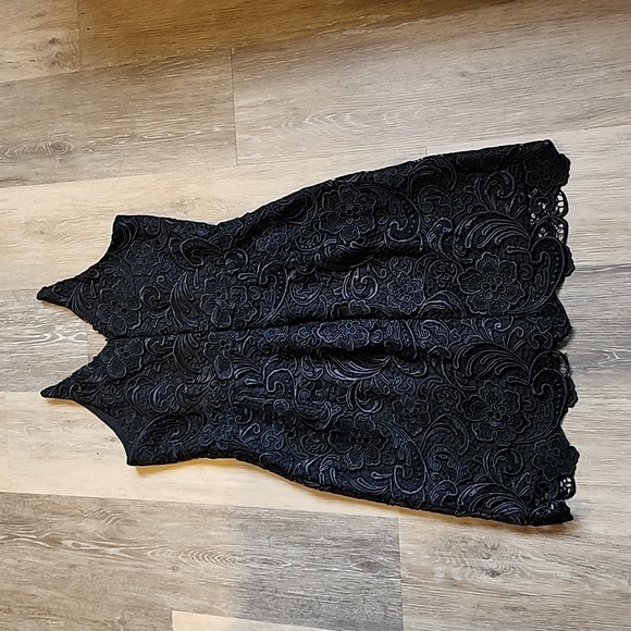 DRESS THE POPULATION BLACK DRESS - Picture 10 of 13